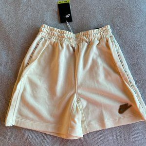 NEW Nike mid rise fleece shorts in cream, size xs